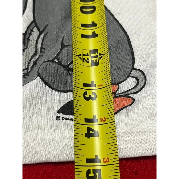 Kids Disney Winnie the Pooh Eeyore Honey Bees T Shirt White Size 5 Made in USA - Picture 7 of 8